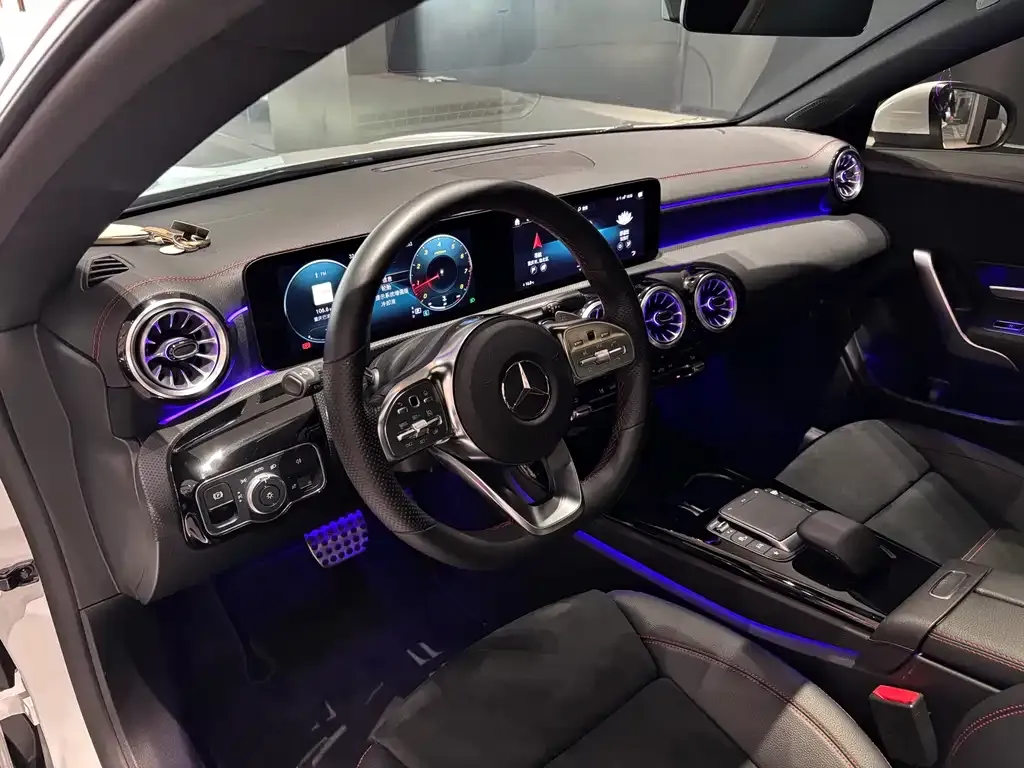 Mercedes-Benz CLA (Import) — фото 8