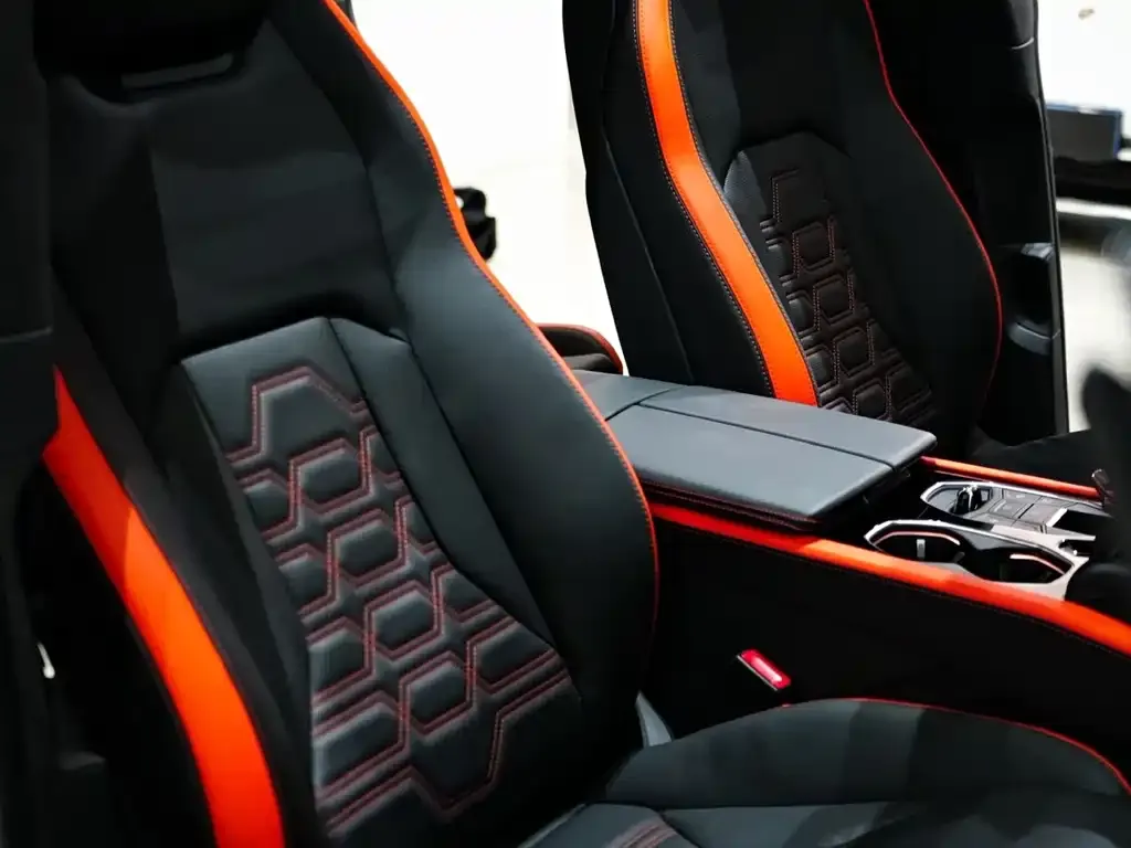 Lamborghini Urus SE — фото 2