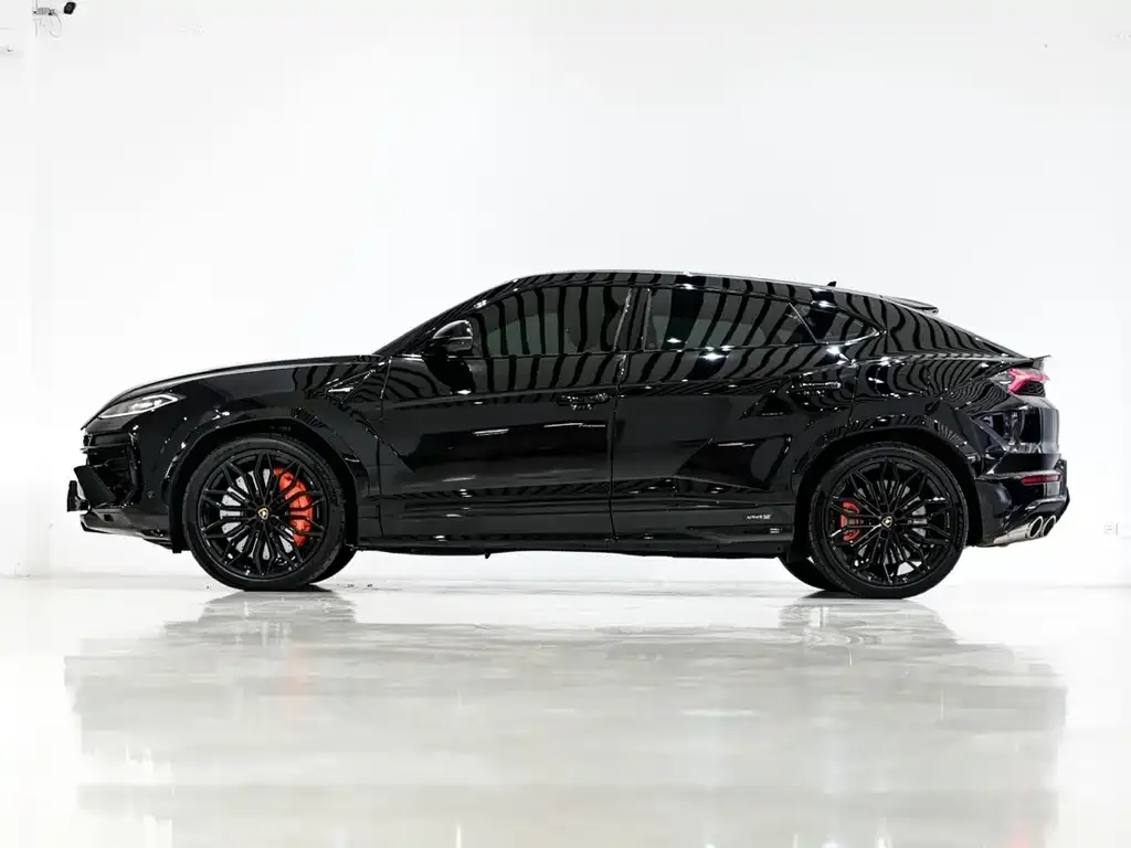Lamborghini Urus SE — фото 5