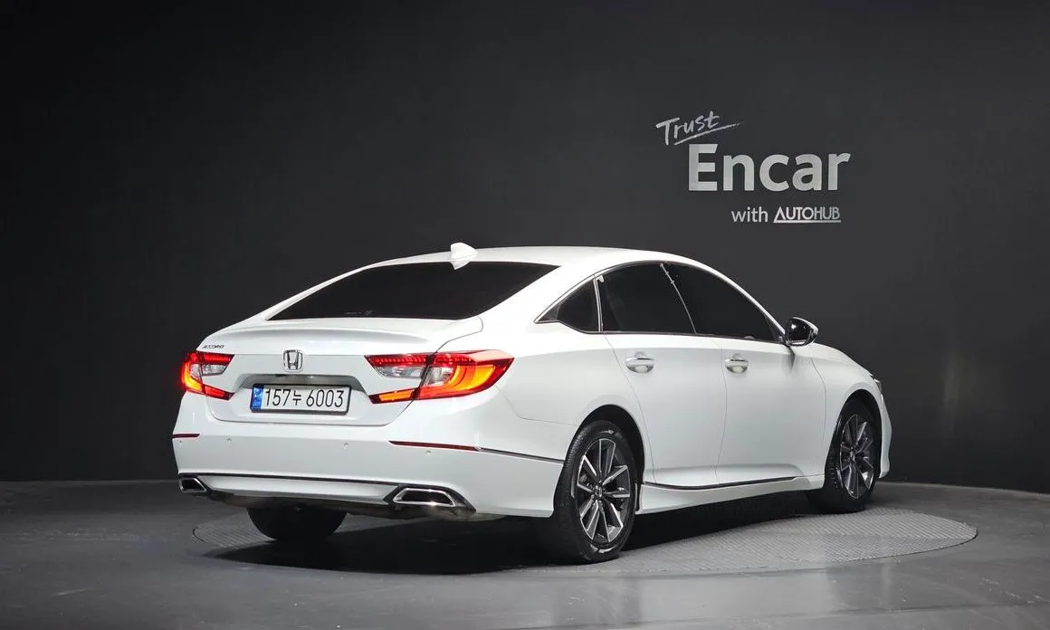 Honda Accord — фото 4