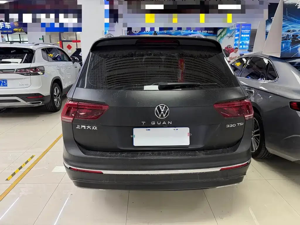 Volkswagen Tiguan L — фото 4