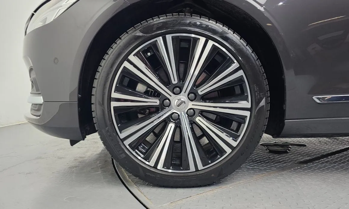 Volvo S90 — фото 10