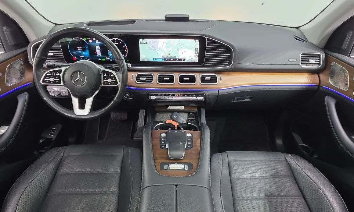 Mercedes-Benz GLE-Class — фото 10
