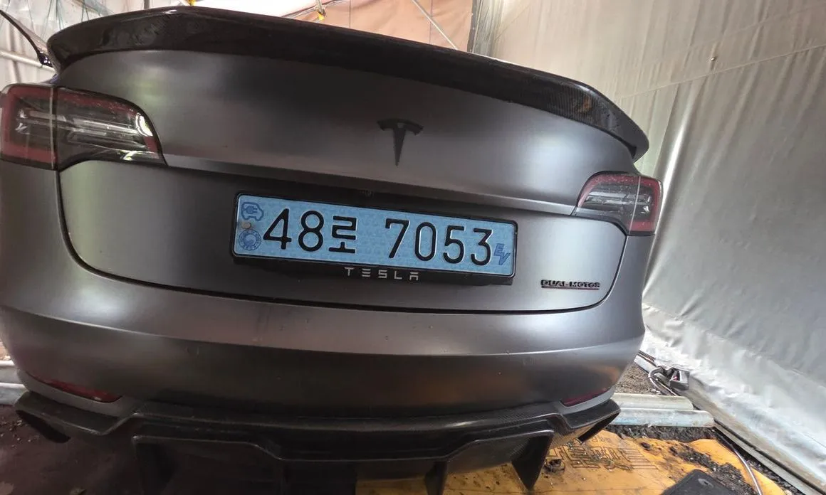 Tesla Model 3 — фото 6