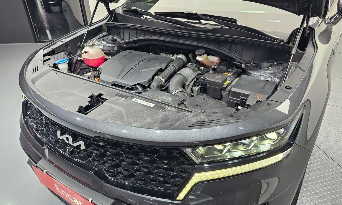 Kia Sorento — фото 6