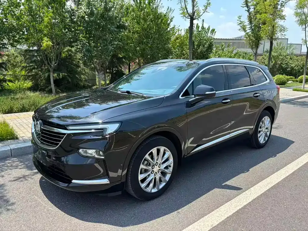 Buick Enclave — фото 1