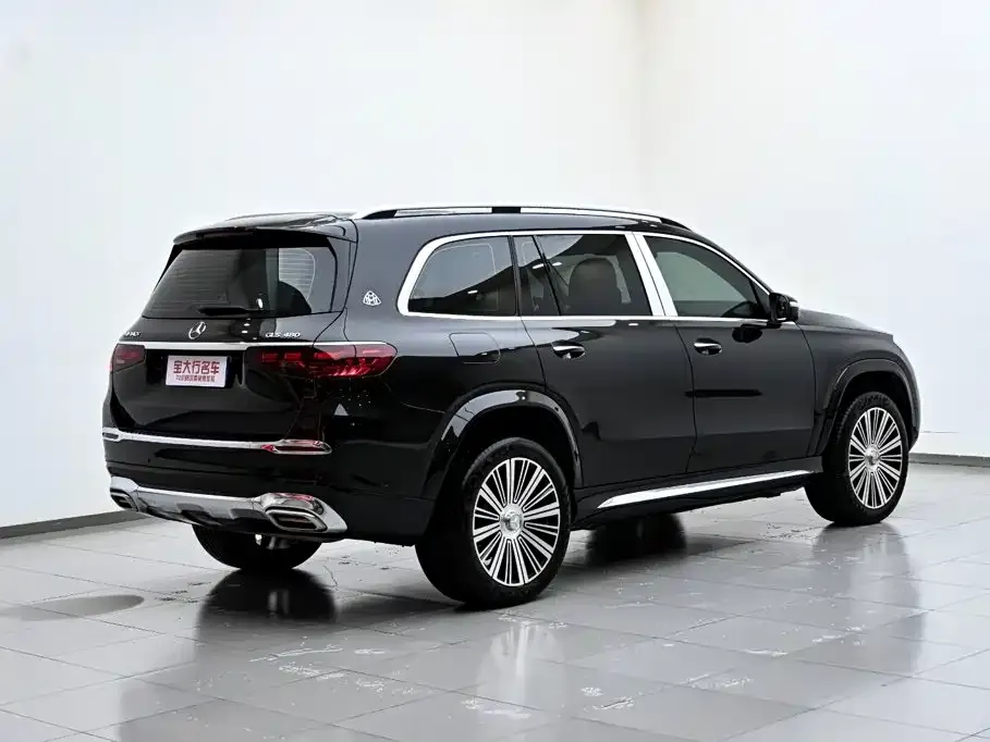 Mercedes-Benz GLS — фото 5