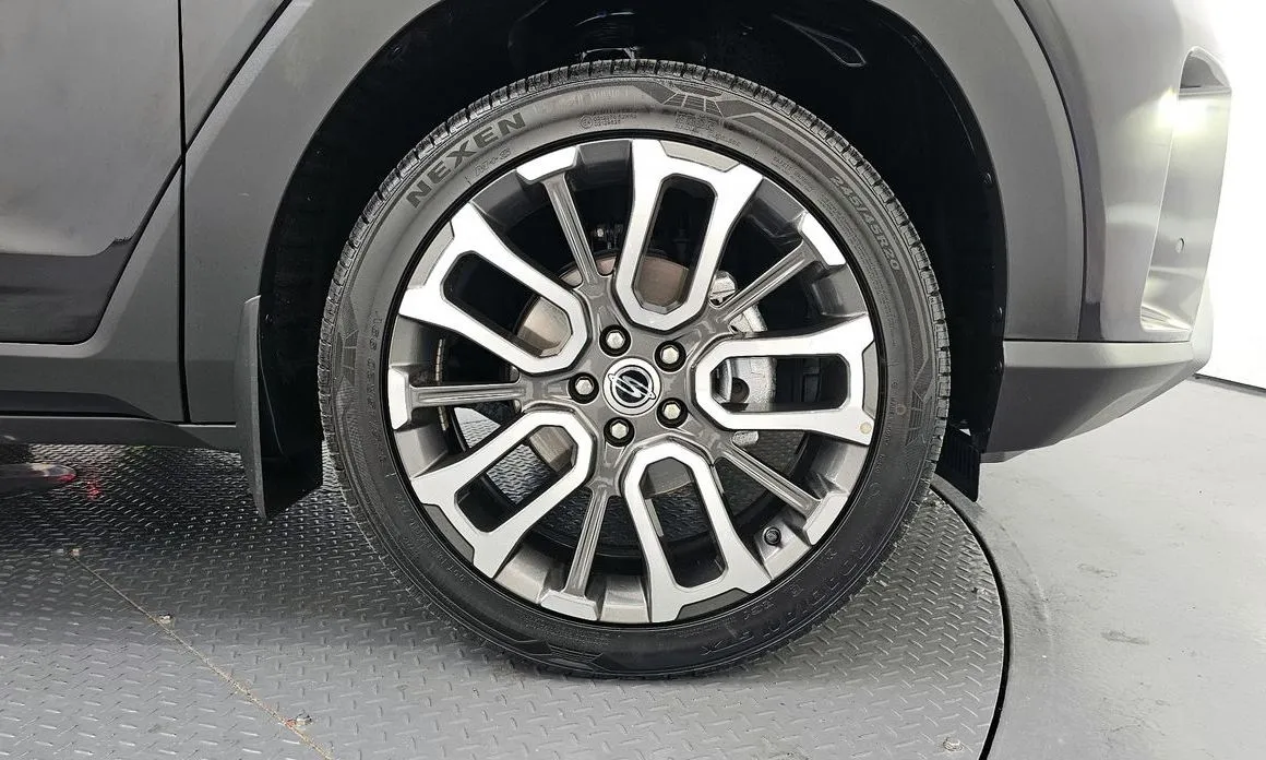 KG Mobility (Ssangyong) Torres — фото 2
