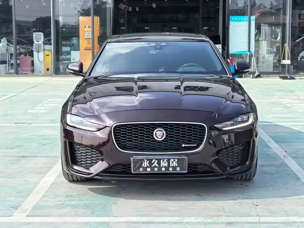 Jaguar XEL — фото 9