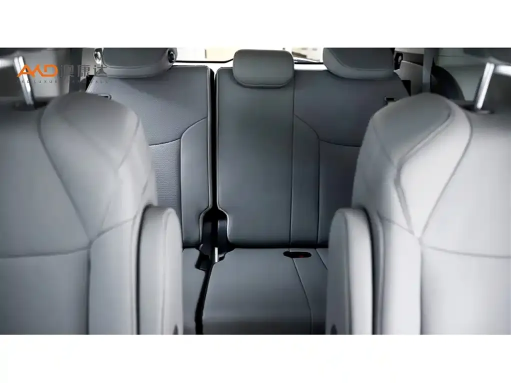 Toyota Sienna — фото 10