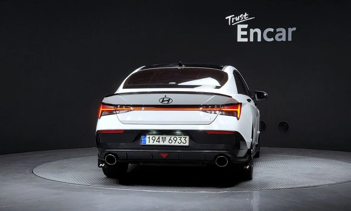 Hyundai AVANTE — фото 2