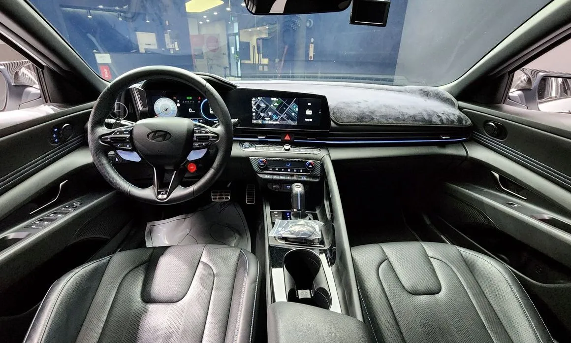 Hyundai AVANTE — фото 9