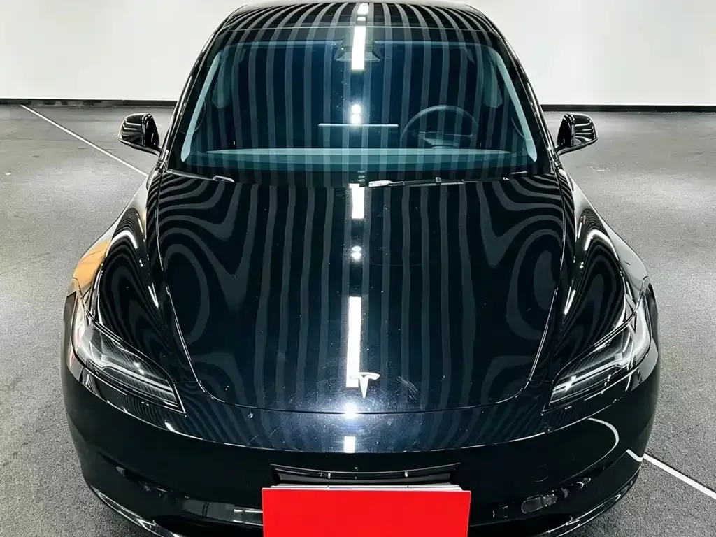 Tesla Model 3 — фото 6