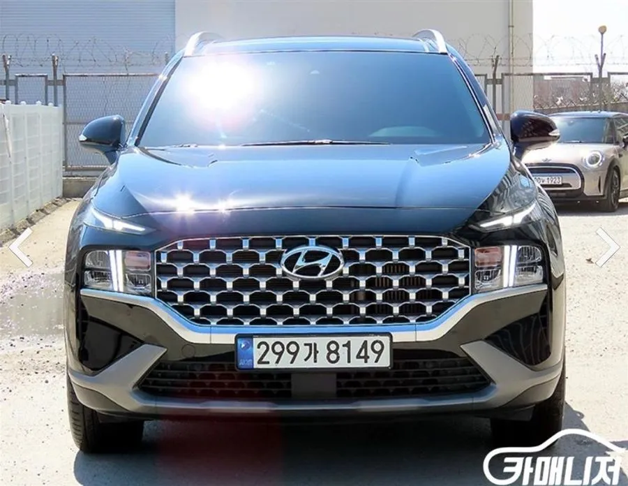 Hyundai Santafe — фото 1