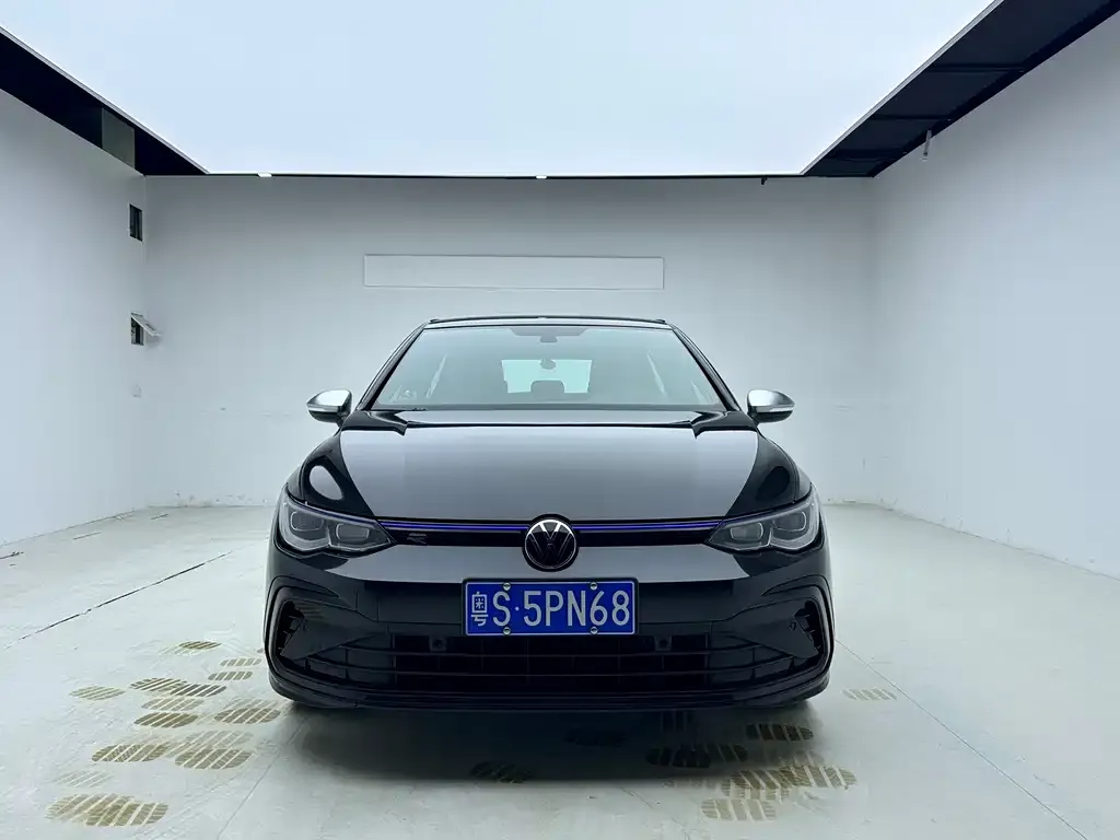 Volkswagen Golf — фото 2