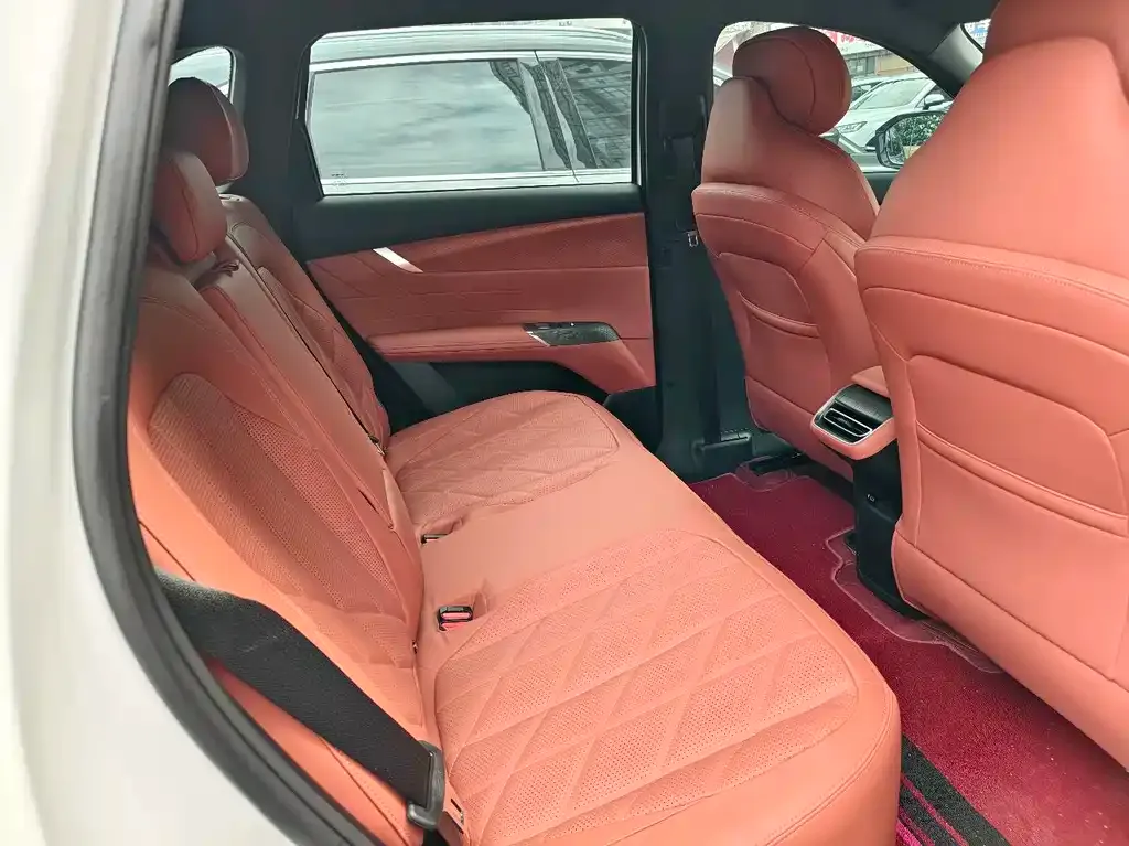 Changan CS75PLUS — фото 2