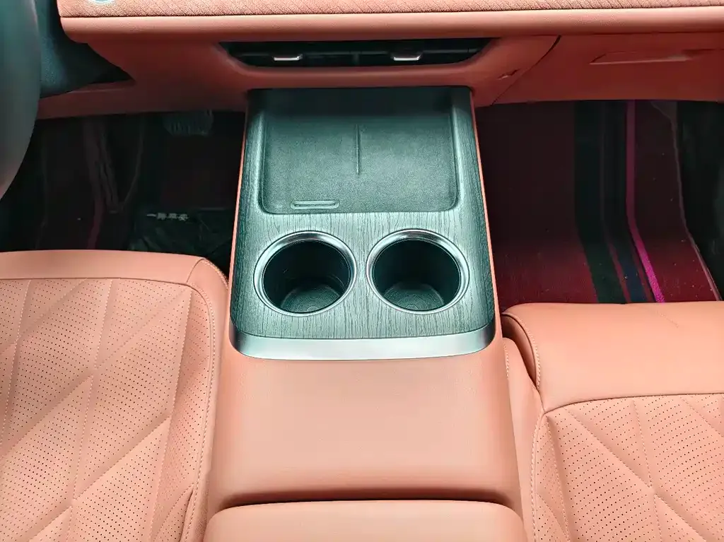 Changan CS75PLUS — фото 3