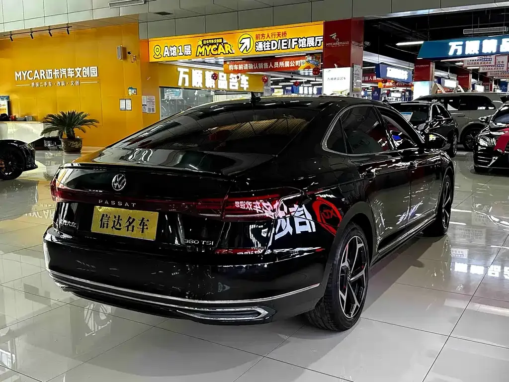 Volkswagen Passat — фото 10