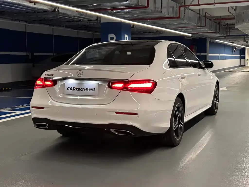 Mercedes-Benz E-Class (Import) — фото 4