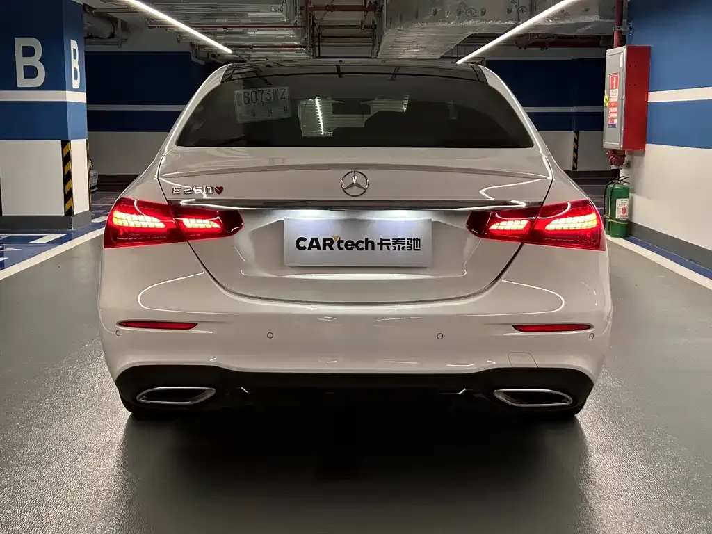 Mercedes-Benz E-Class (Import) — фото 6