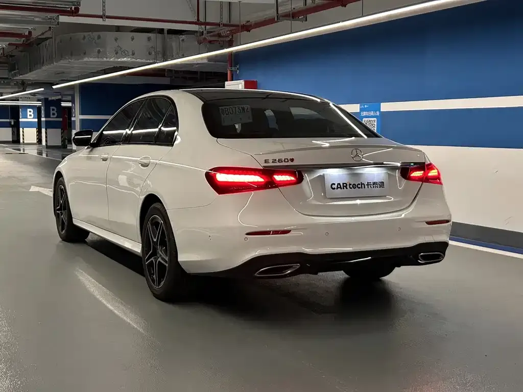 Mercedes-Benz E-Class (Import) — фото 8