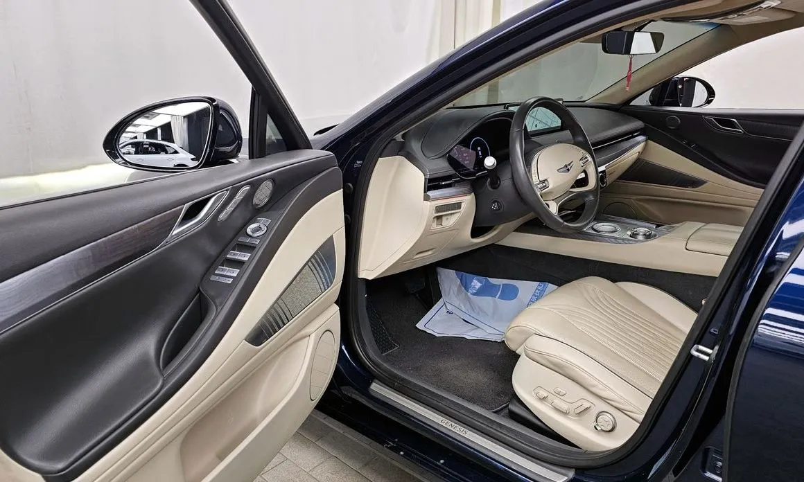 Genesis G80 — фото 10
