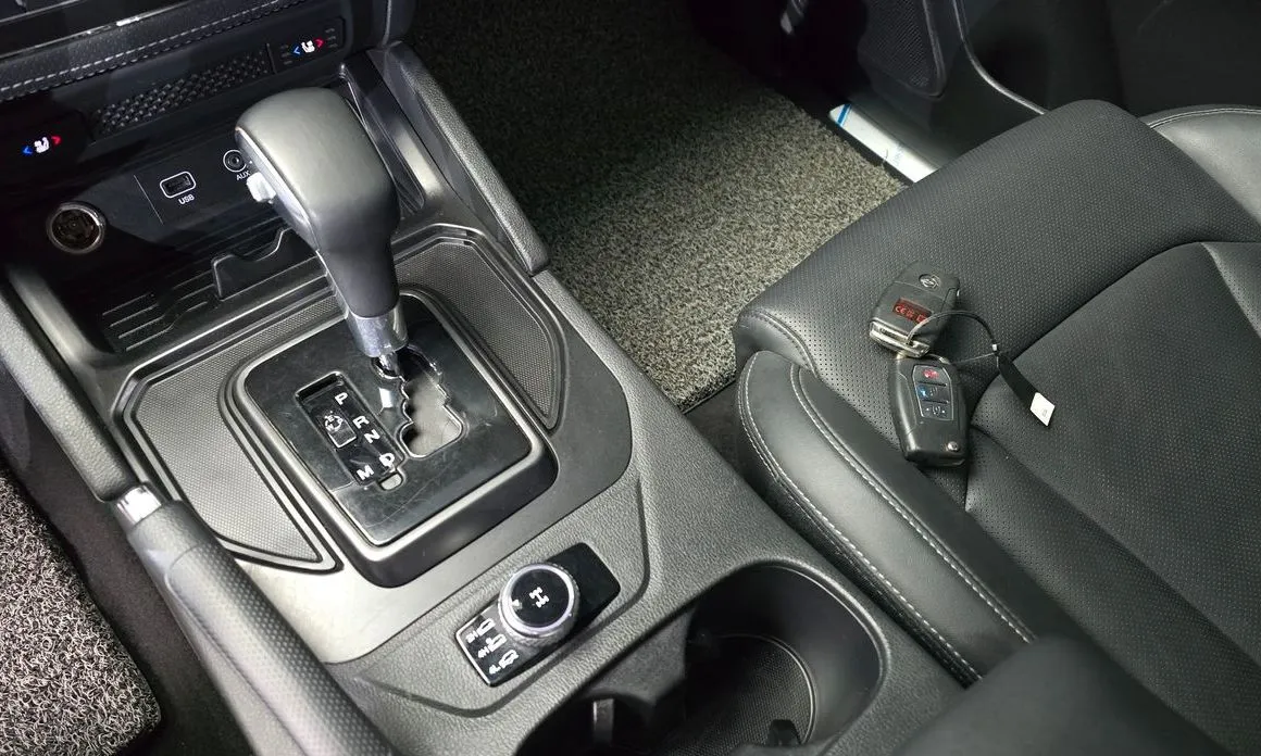 KG Mobility (Ssangyong) Rexton — фото 7