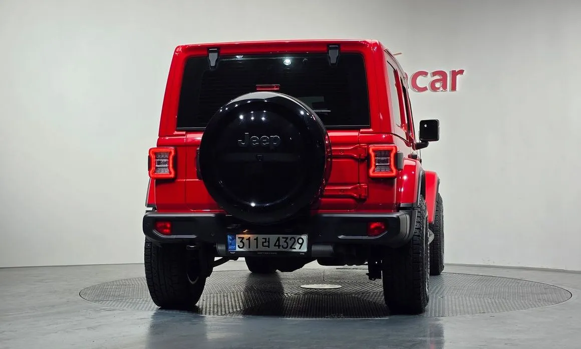 Jeep Wrangler — фото 4