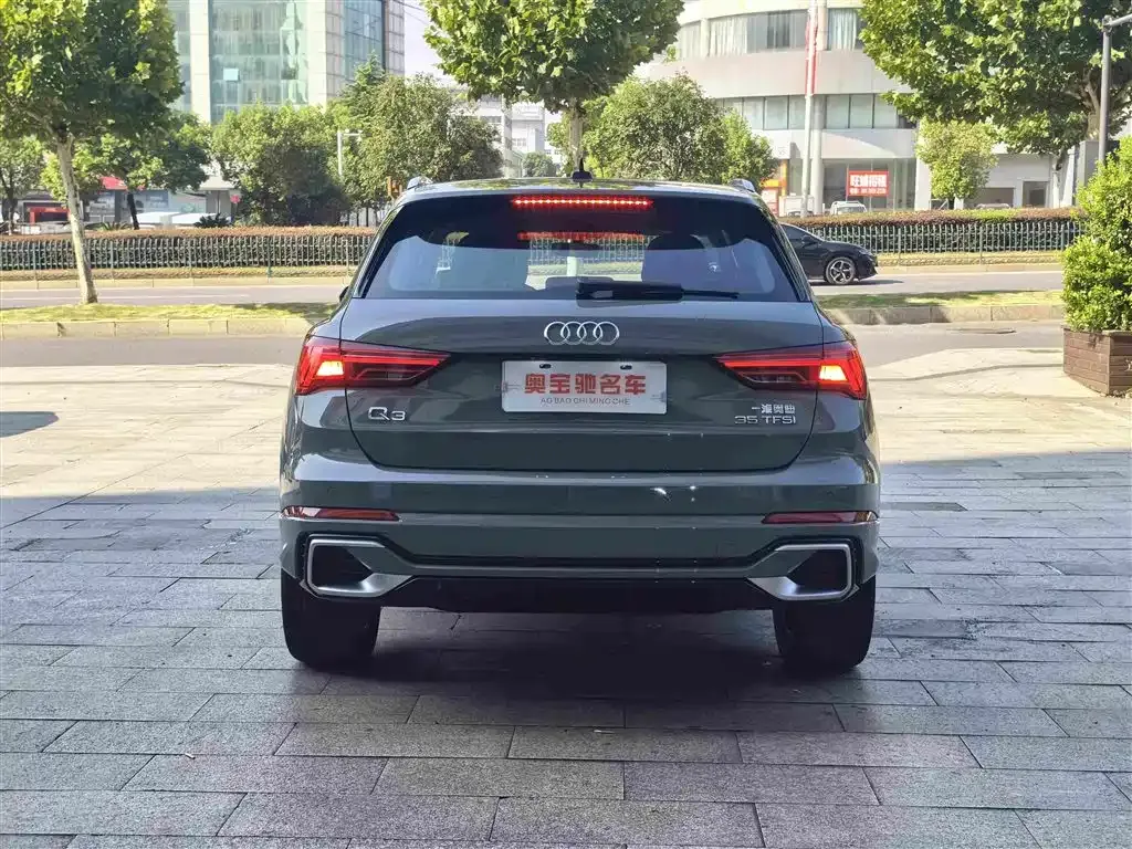 Audi Q3 — фото 3