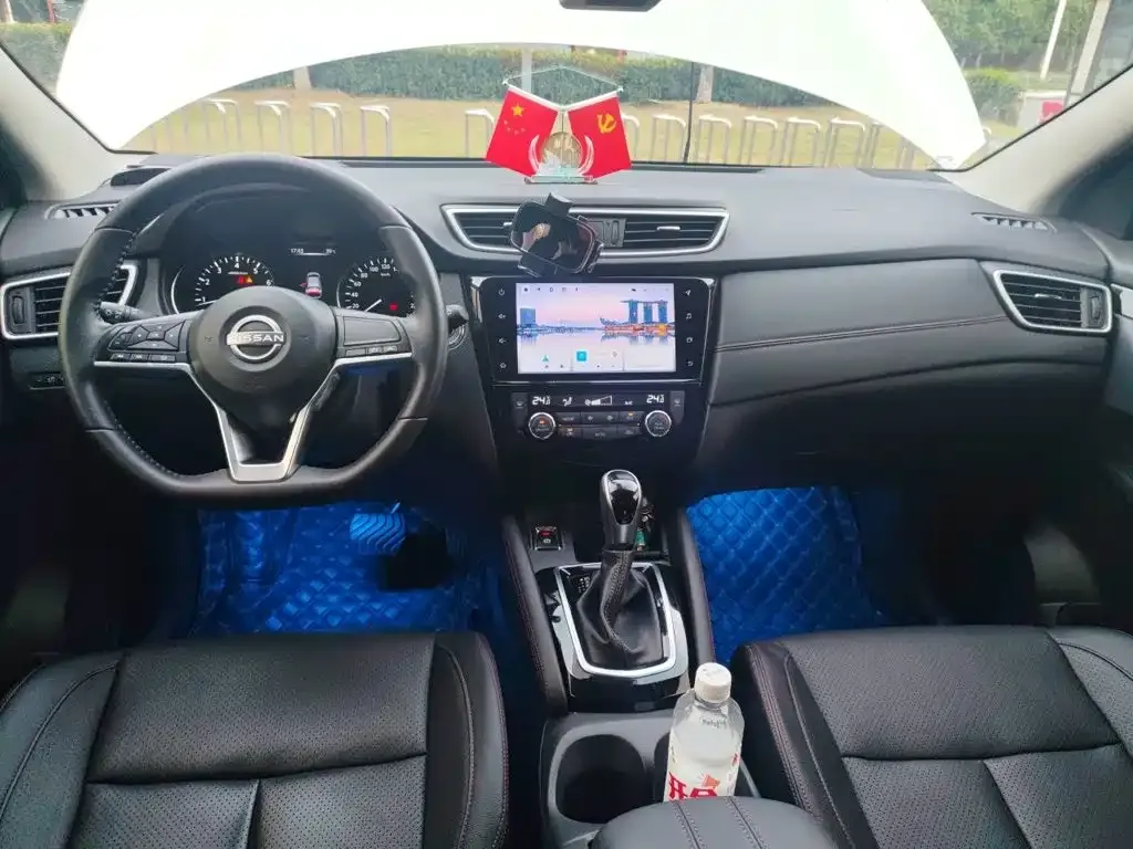 Nissan Qashqai — фото 8