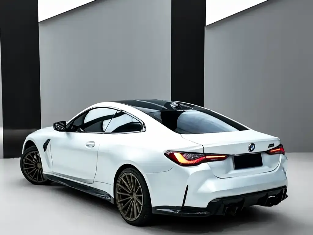 BMW M4 — фото 2