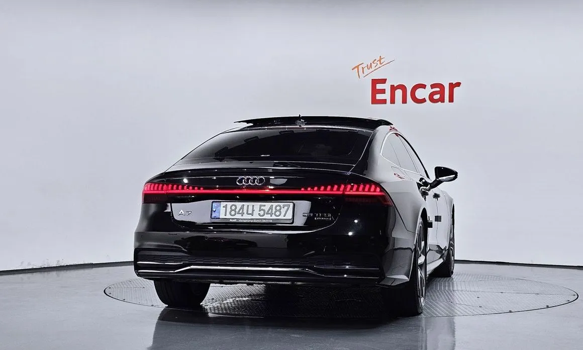 Audi A7 — фото 5