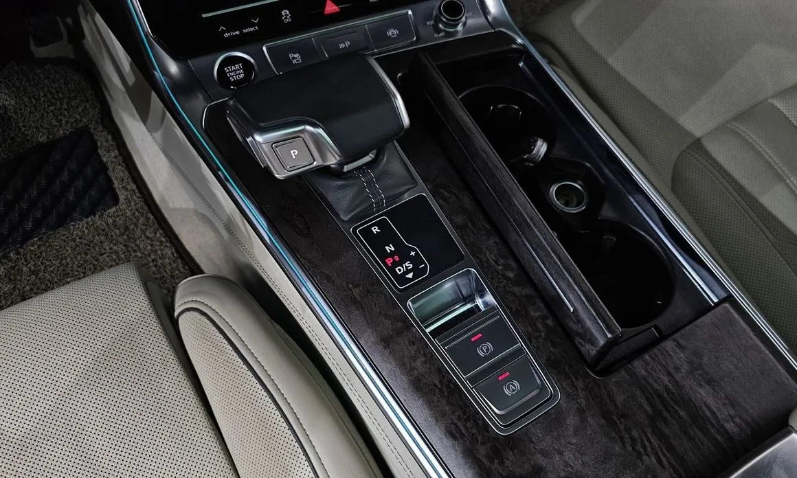Audi A7 — фото 9