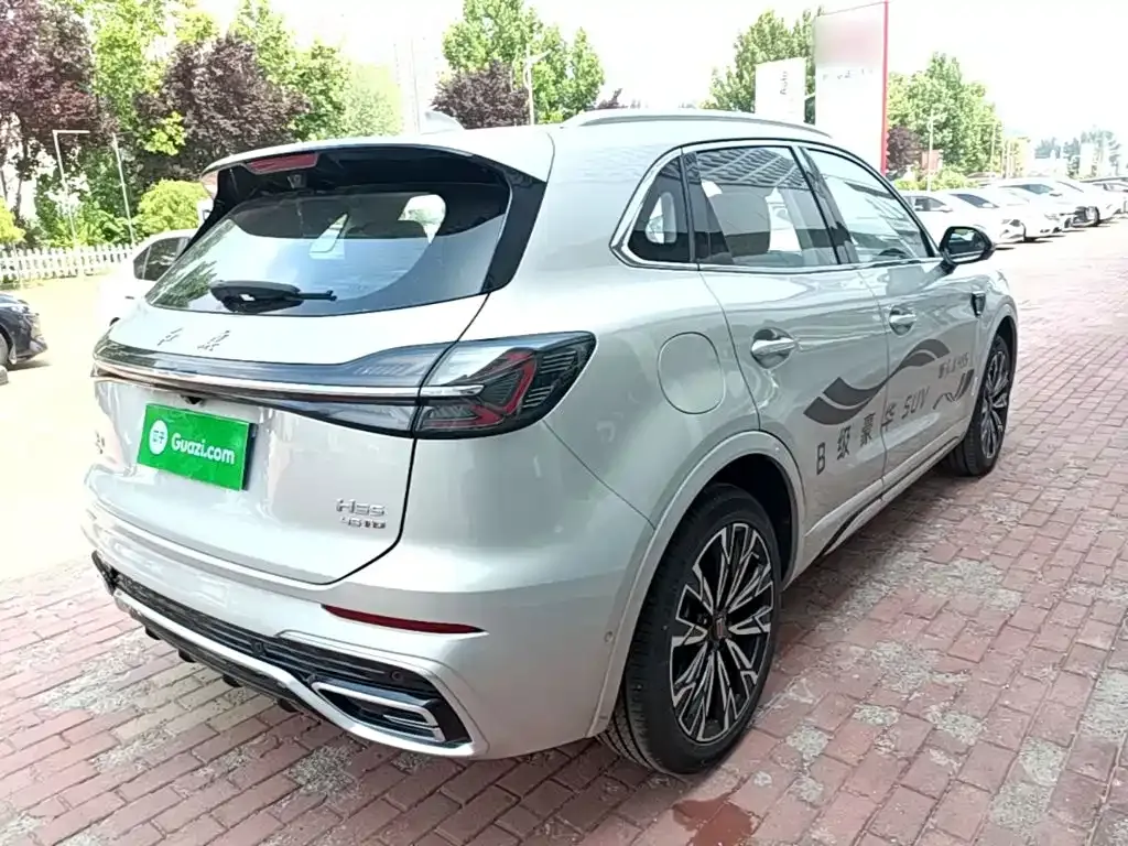 Hongqi HS5 — фото 6