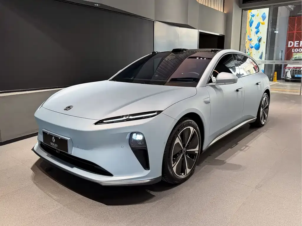 NIO ET5T — фото 1