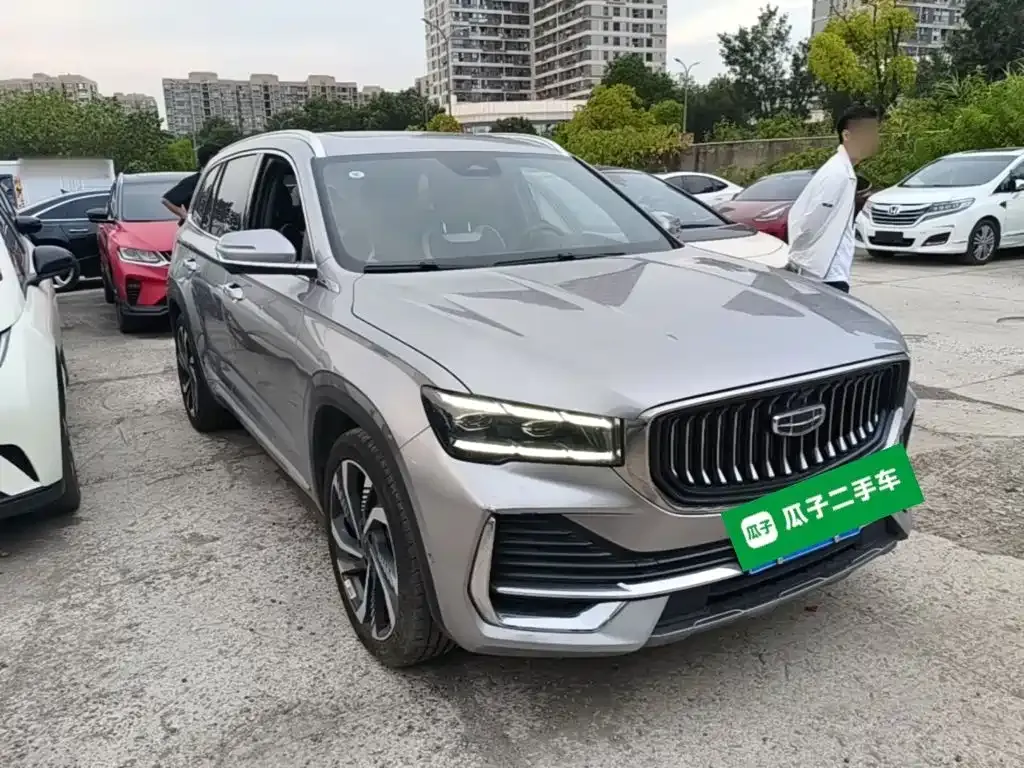 Geely Xingyue L — фото 10
