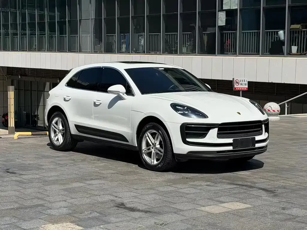 Porsche Macan — фото 7