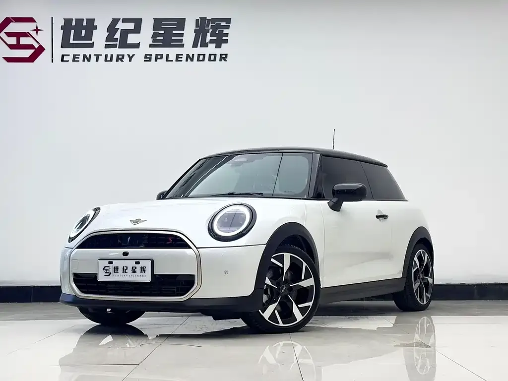 MINI Cooper (3-door) — фото 1