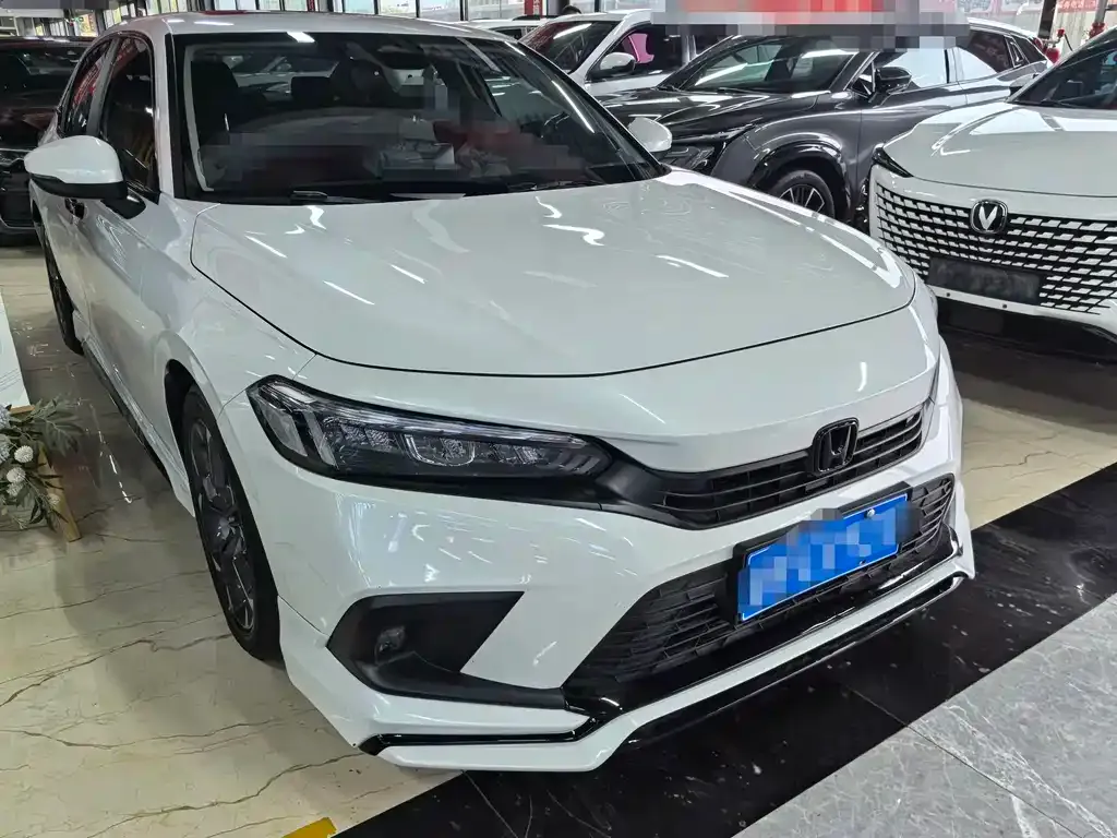 Honda Civic — фото 8