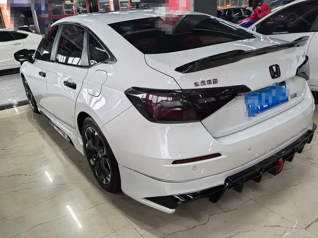 Honda Civic — фото 4