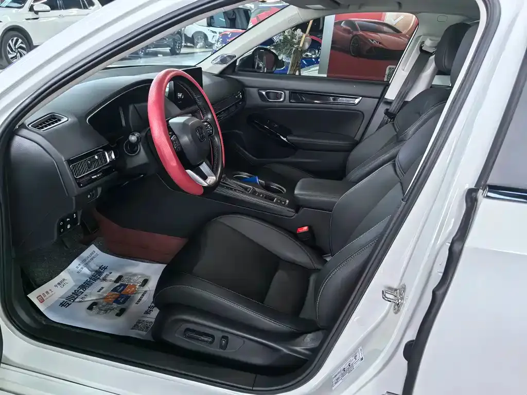 Honda Civic — фото 7