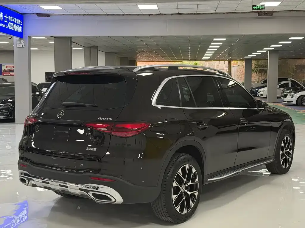 Mercedes-Benz GLC — фото 6