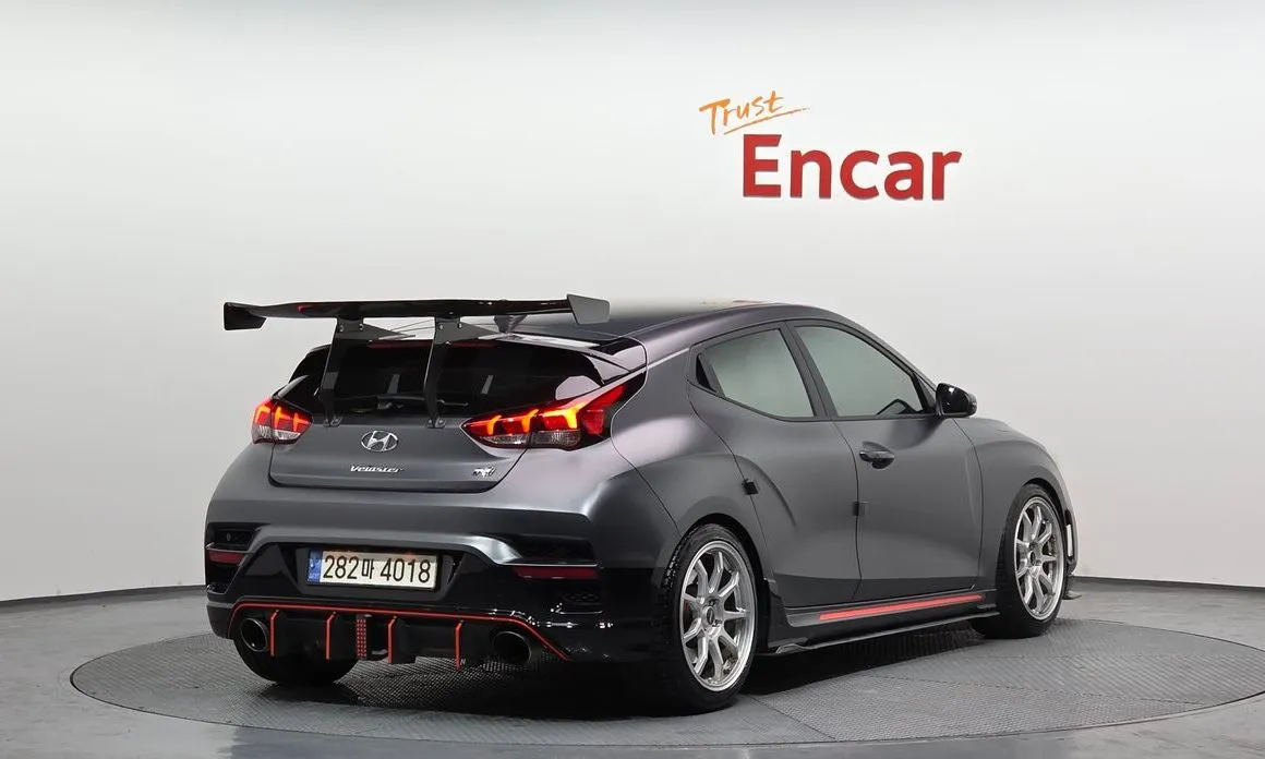 Hyundai Veloster — фото 3