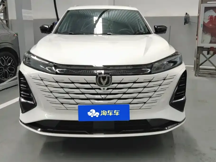 Changan CS75PLUS — фото 2