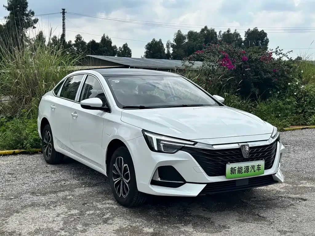 Roewe i6 MAX New Energy — фото 7