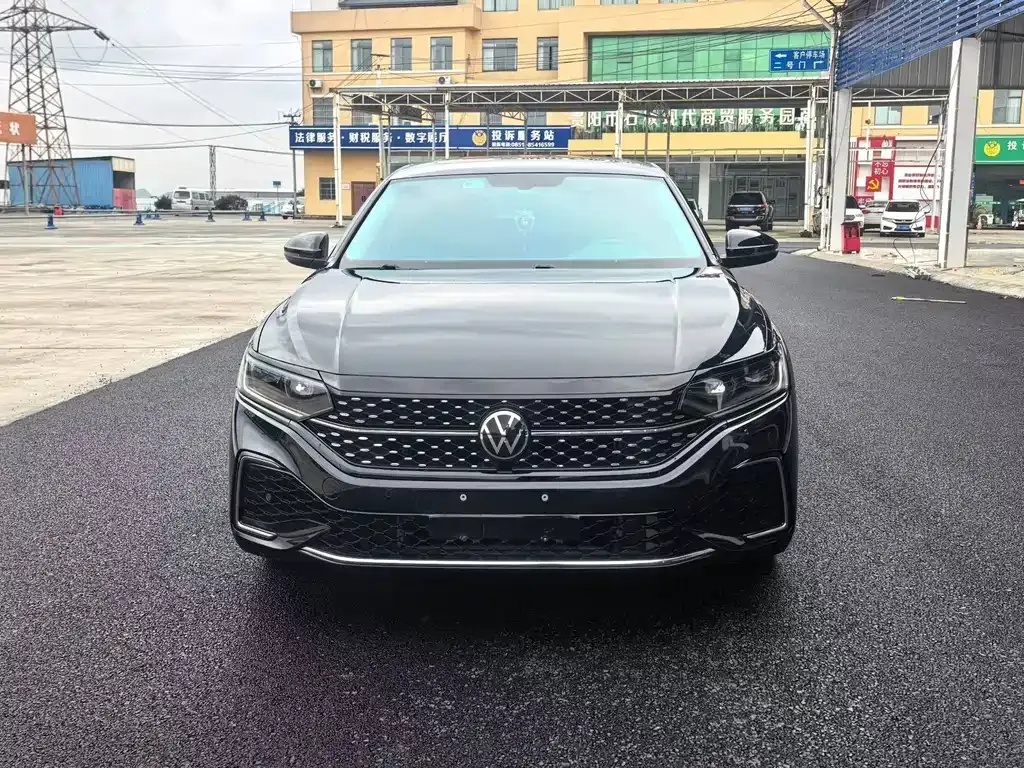 Volkswagen Passat — фото 7