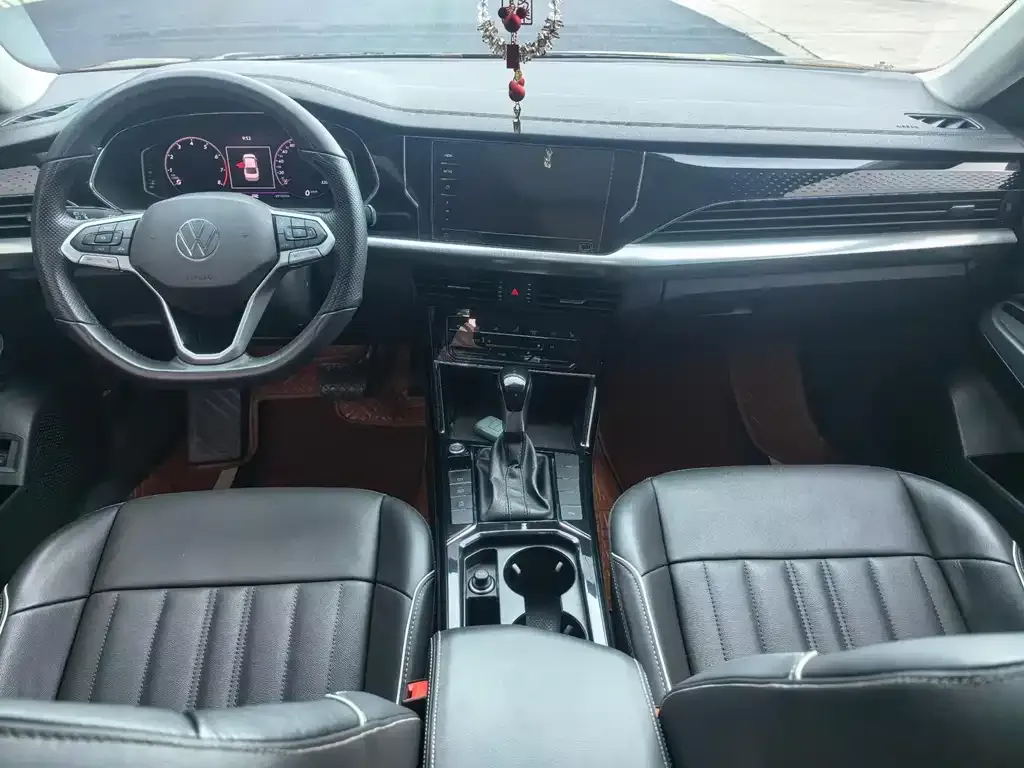 Volkswagen Passat — фото 2