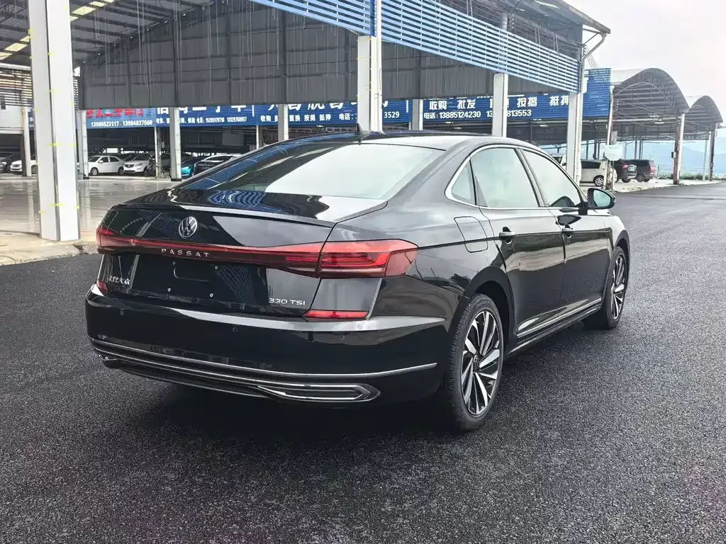 Volkswagen Passat — фото 9