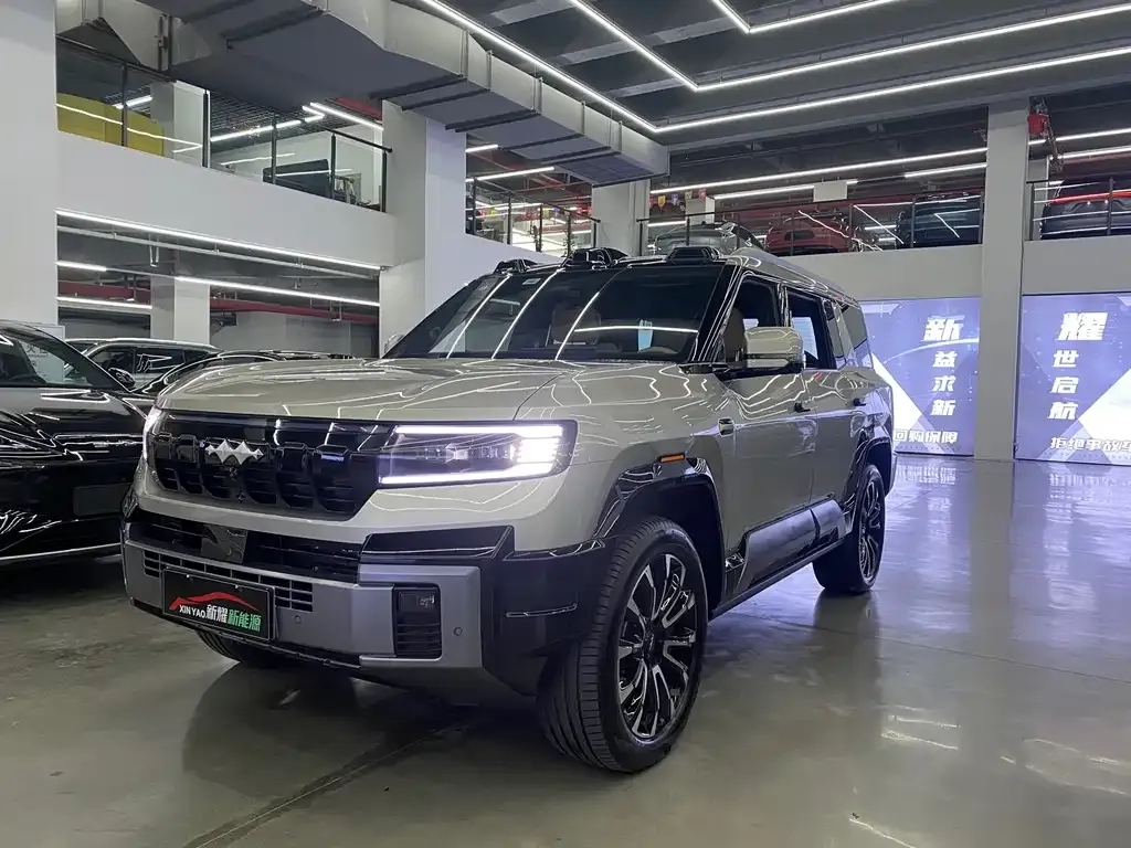 Fang Cheng Bao Leopard 8 — фото 1