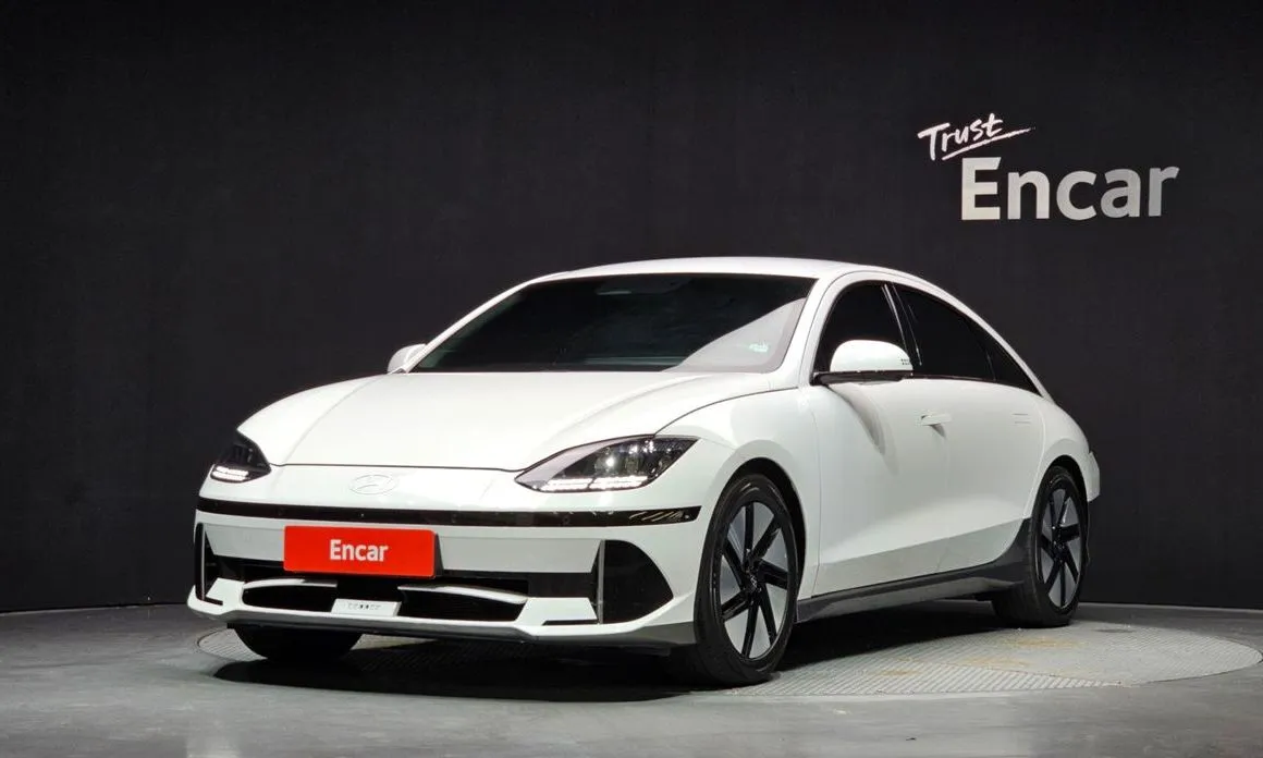 Hyundai Ioniq6 — фото 1